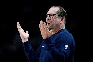 納斯談恩比德失誤：他一定是覺得沒有足夠的信心去投進(jìn)那個(gè)球