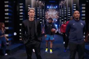 ??這也太帥了吧！新秀組主帥林書豪閃亮登場(chǎng)