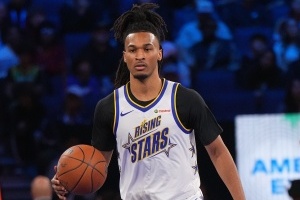 和保羅學(xué)到了什么？卡斯?fàn)枺翰灰獙?duì)自己太苛刻 新秀犯錯(cuò)是難免的