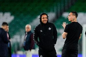 羅馬諾：貝蒂斯擁有羅克未來(lái)的最終決定權(quán)，帕爾梅拉斯在努力談判