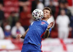 電訊報：為確認上任后首批英格蘭大名單，圖赫爾和本懷特進行溝通