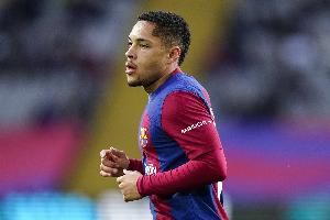 世體：羅克提前半年3000萬加盟巴薩，卻連歐冠都沒踢過就離隊了