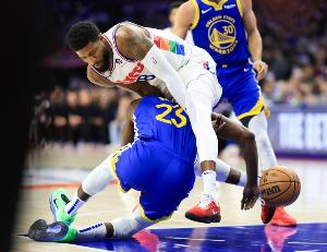 ??76人勇士裁判報(bào)告：錯(cuò)判喬治出界 漏判追夢(mèng)打手