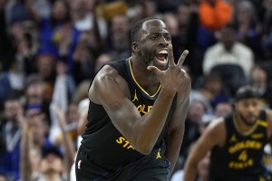 ??一面天使一面魔鬼！祝勇士球星追夢35歲生日快樂！??