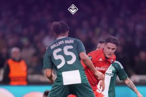 ??意甲歐戰(zhàn)4隊僅紫百合輸球??羅馬雙雄均讀秒絕殺&國米客勝