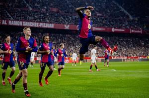 巴西球員為巴薩單賽季歐冠進(jìn)10球：里瓦爾多、內(nèi)馬爾、拉菲尼亞