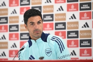 塔帥：薩卡越來越接近復(fù)出 興奮將對(duì)陣皇馬但我們還有重要比賽