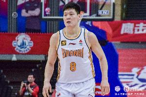 張寧半場出戰(zhàn)17分鐘 4中0&三分3中0一分未得 拿2板1助&出現(xiàn)3犯規(guī)