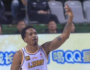 49分！巴里-布朗助力廣廈連克廣東/上海 洛夫頓空砍33+23難救主