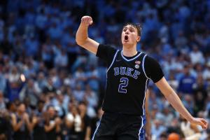 單場決勝??NCAA瘋?cè)龑﹃嚤恚憾趴藮|區(qū)1號種子 準狀元能否出戰(zhàn)？