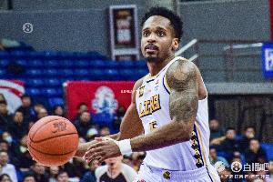 巴里-布朗28分！廣廈末節(jié)一波流擒天津豪取五連勝 繼續(xù)穩(wěn)居榜首！