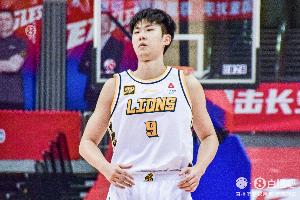 沒手感！趙嘉仁13投僅3中拿到12分 三分9中1