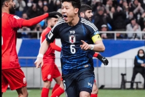 利物浦官推曬遠藤航照片，祝賀其隨日本隊提前晉級世界杯