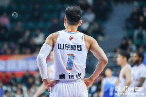 挺全面！高詩巖8中3拿到11分4板7助 罰球4中4