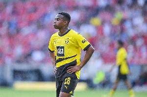 圖片報：尼斯無意買斷&年薪850萬歐，多特今夏樂意低價送走穆科科