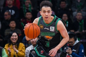 里程碑！趙繼偉CBA生涯總得分突破5000大關(guān)