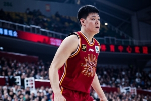 ??35分5板6助！張寧：一生中能改變命運(yùn)的機(jī)會可不多呀