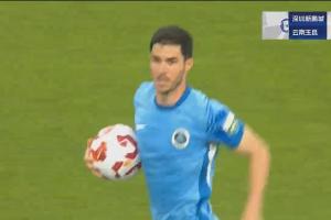 扳回一球！埃杜-加西亞搶點破門，深圳新鵬城1-2落后云南玉昆