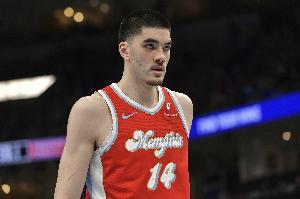 埃迪：沒打籃球時就被和姚明比較 在休斯敦甚至被認成姚明