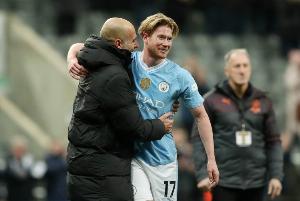 瓜帥：想復(fù)制德布勞內(nèi)的數(shù)據(jù)非常難，多幸運(yùn)和幸福擁有他這么多年