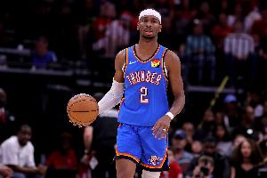 預(yù)測(cè)一波！甜瓜：亞歷山大MVP 丹尼爾斯DPOY 康寧漢姆MIP