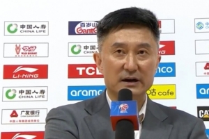 杜鋒：感謝所有球迷的支持 球隊(duì)沒有辜負(fù)球迷們的期待