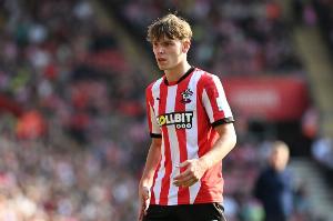 德天空：拜仁、萊比錫仍有意迪布林，球員愿意轉(zhuǎn)會(huì)德甲俱樂部