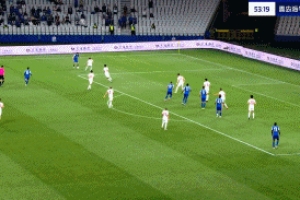 世界波！特謝拉轟出超遠(yuǎn)世界波，門將目送皮球入網(wǎng)，申花3-2反超