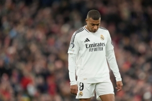 記者：別說和C羅本澤馬相比，姆巴佩甚至都沒能替代維尼修斯