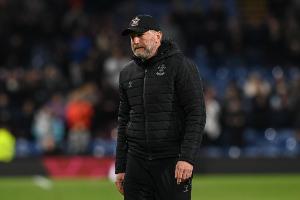 德天空：沃爾夫斯堡主帥哈森許特爾今夏可能離任