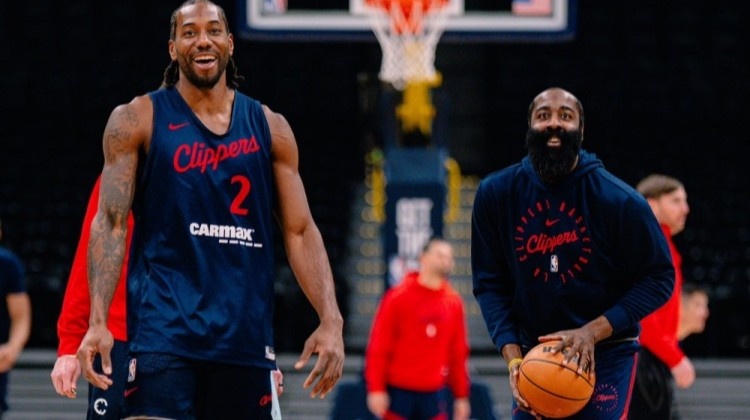 快船戰(zhàn)前最后一練????！哈卡帶隊(duì)上下一心 厲兵秣馬迎戰(zhàn)掘金