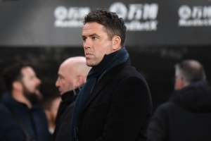 歐文贊阿諾德：傷愈復(fù)出&逆足制勝球，寫都寫不出這種劇情