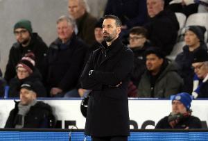 基恩：過去幾個(gè)月對(duì)范尼異常艱難，我支持他繼續(xù)帶隊(duì)重返英超