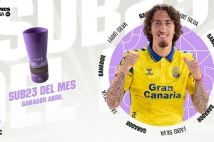 本賽季已10球3助！拉帕前鋒法比奧-席爾瓦當(dāng)選西甲4月最佳U23球員