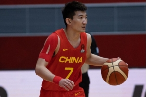 準備男籃亞洲杯？孫銘徽：郭士強指導連續(xù)兩次詢問我的腿傷