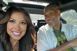 ??石佛49歲了！女友瓦妮莎曬照為鄧肯慶祝生日：Happy Birthday