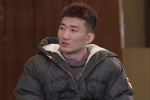 孫銘徽：現(xiàn)在大家有信心應(yīng)對(duì)客場(chǎng)比賽 打到最后也不會(huì)犯低級(jí)錯(cuò)誤