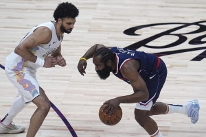 NBA彩經(jīng)：快船主場力克掘金保留晉級希望 尼克斯客場拿下活塞晉級