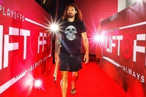 Win or GoHome！火箭球員入場秀?? 重回休斯敦能否捍衛(wèi)主場？