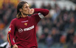 托蒂：希望拉涅利能繼續(xù)執(zhí)教羅馬，我生是羅馬人死是羅馬鬼