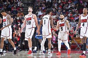 分析|火箭休賽期展望：宏觀來看表現(xiàn)已遠(yuǎn)超預(yù)期 盡力留住亞當(dāng)斯