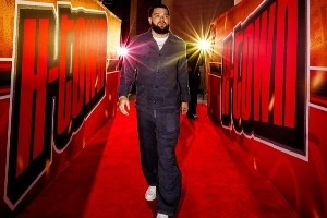 火箭G7入場紅毯秀：范喬丹低調(diào)內(nèi)斂 亞當(dāng)斯腳踩人字拖 狄龍似打手