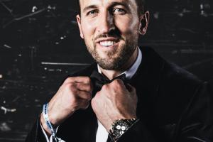 打破無冠魔咒！凱恩此前采訪曾表示，本賽季開始會贏得很多冠軍