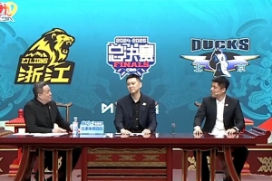 楊鳴：最強的已經(jīng)在決賽舞臺上 稍微差點意思的都來解說席了??