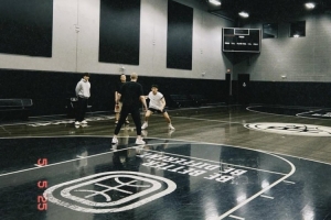 林葳社媒曬照與訓(xùn)練師合練 球迷留言予以鼓勵(lì)