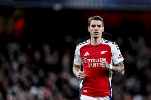 法媒：防線引援是馬賽夏窗重點工作，球隊關注基維奧爾等球員