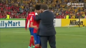 十年之間，命運(yùn)完成了奇妙的輪回??