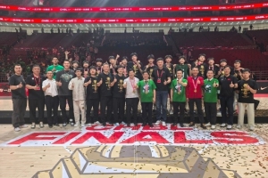 杜鋒：通過體教融合培養(yǎng)成長的孩子 代表著中國籃球的更多可能