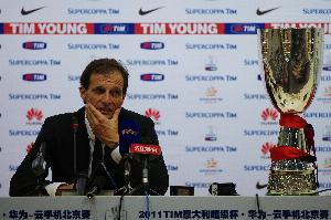 二進(jìn)宮？跟隊(duì)記者隆戈：米蘭對(duì)聘請(qǐng)阿萊格里的信心有所增強(qiáng)