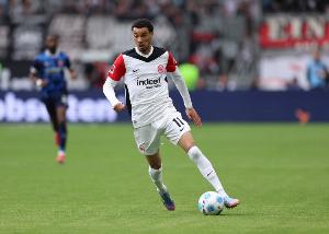 德天空：切爾西已經(jīng)與德拉普達(dá)成協(xié)議，現(xiàn)在還在追埃基蒂克